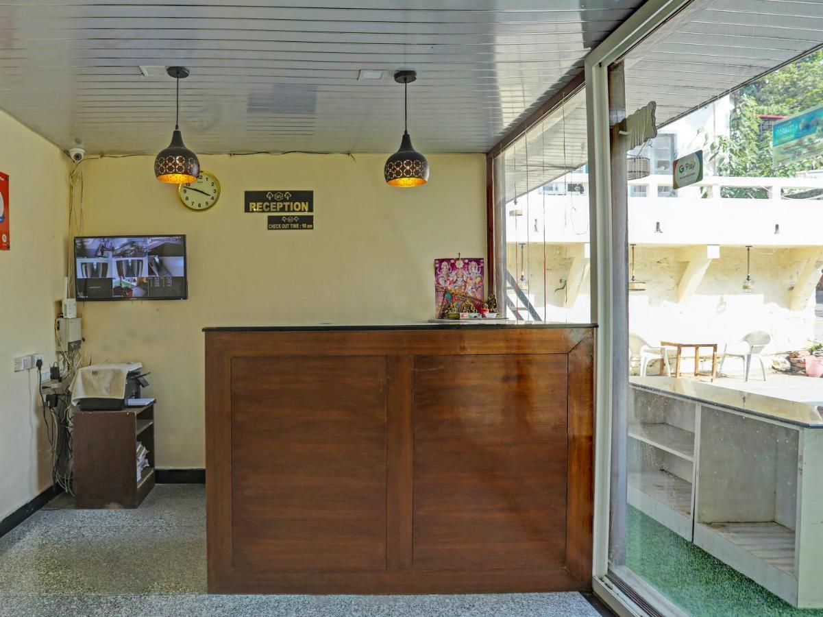 موسوري Hotel Woods View المظهر الخارجي الصورة
